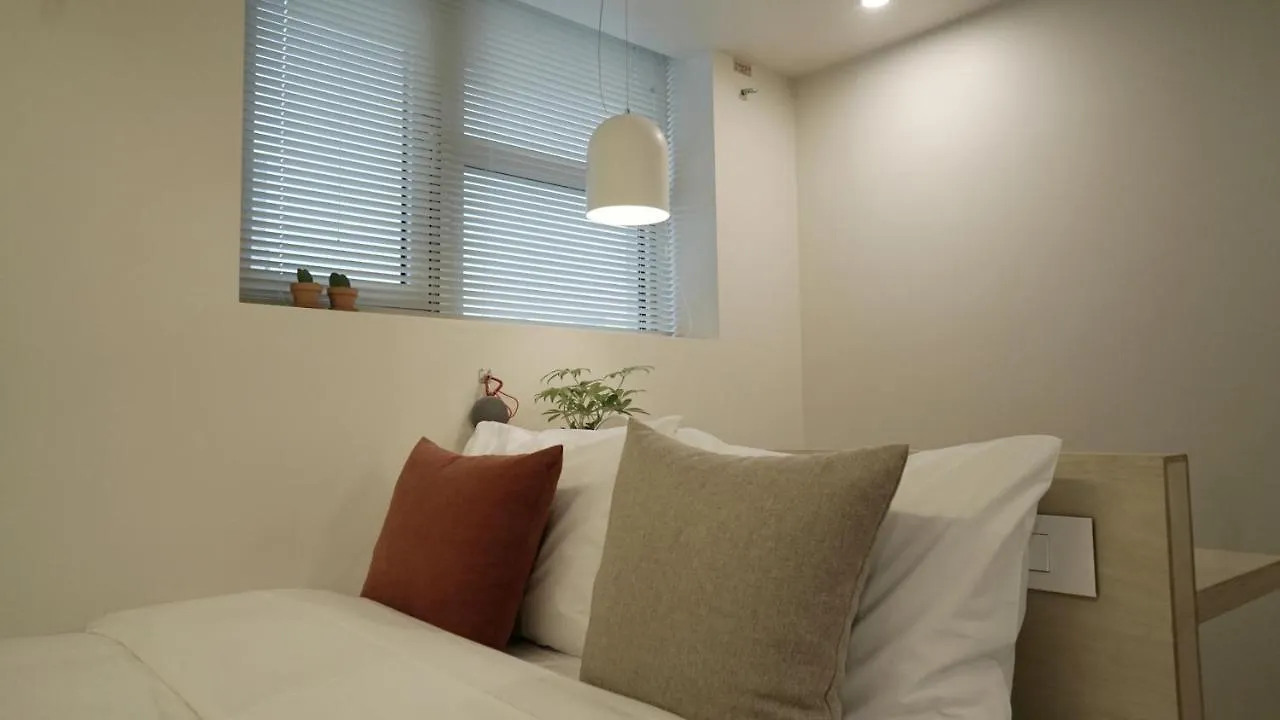Tong Tong Petit Hotel Сеул