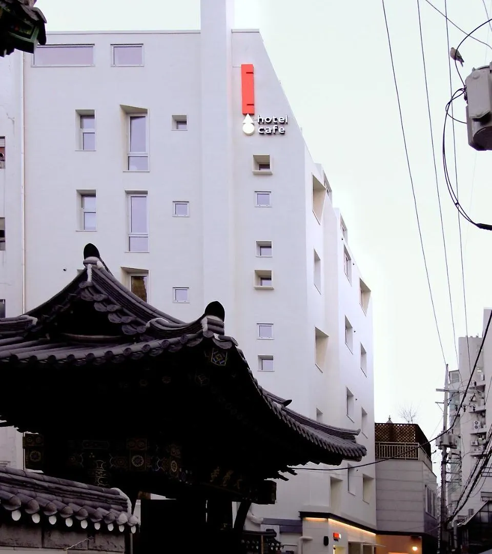 Tong Tong Petit Hotel Сеул